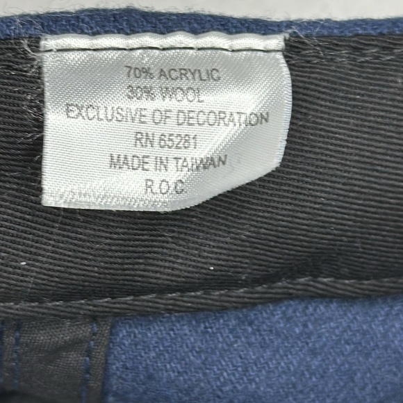 Disneyland The Original Adjustable Cap Wool Blend Navy - Picture 9 of 10